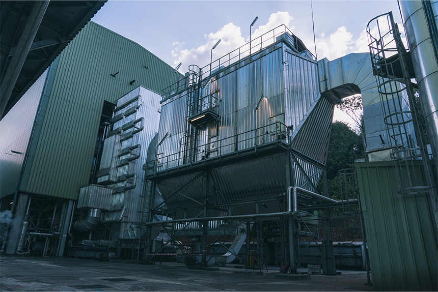 Amélioration des performances et assistance au redémarrage dans une usine biomasse